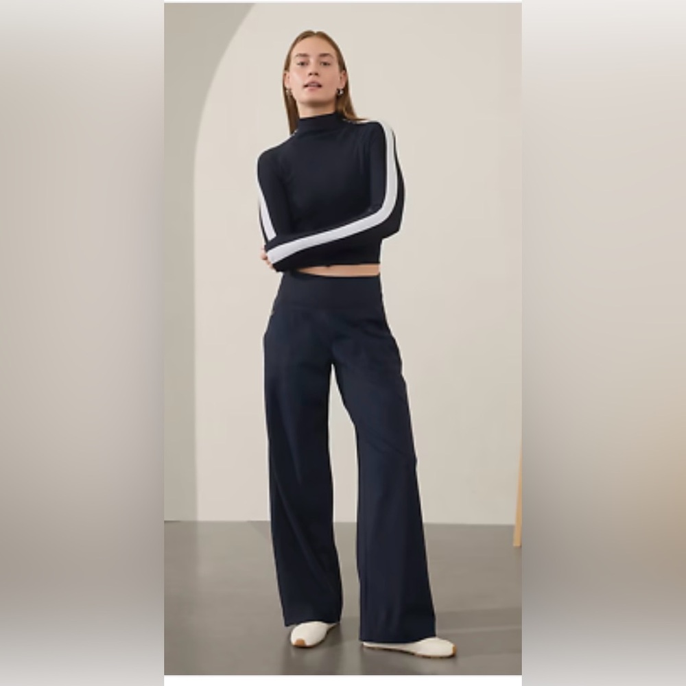 NWOT-Athleta Navy Venice Wide Leg Pant, Small Petite